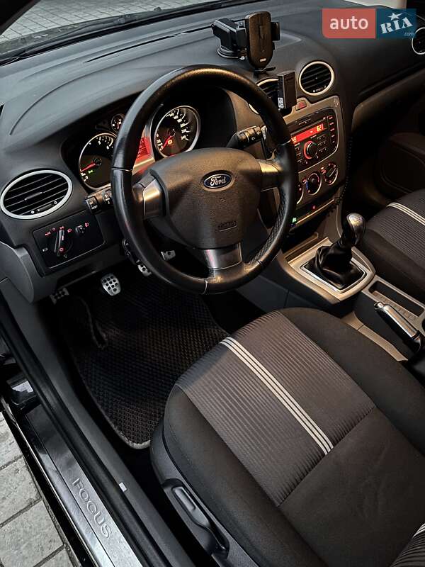 Хетчбек Ford Focus 2010 в Києві