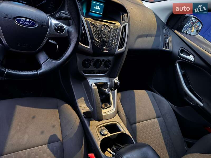 Хэтчбек Ford Focus 2014 в Хмельницком
