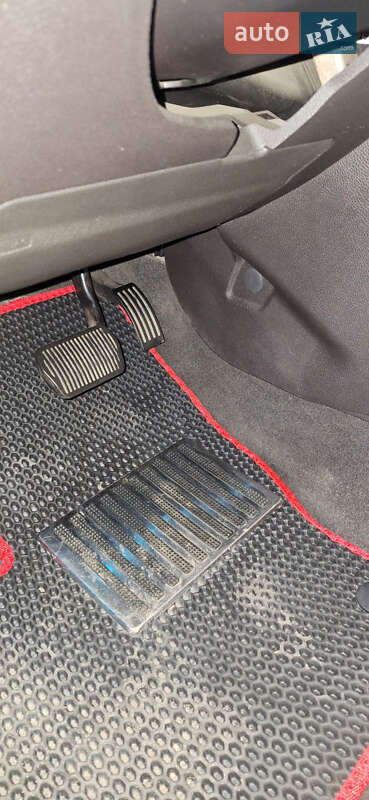 Седан Ford Focus 2013 в Терновке