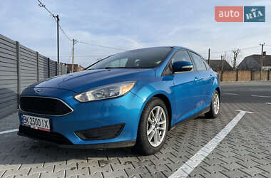 Седан Ford Focus 2015 в Дубно