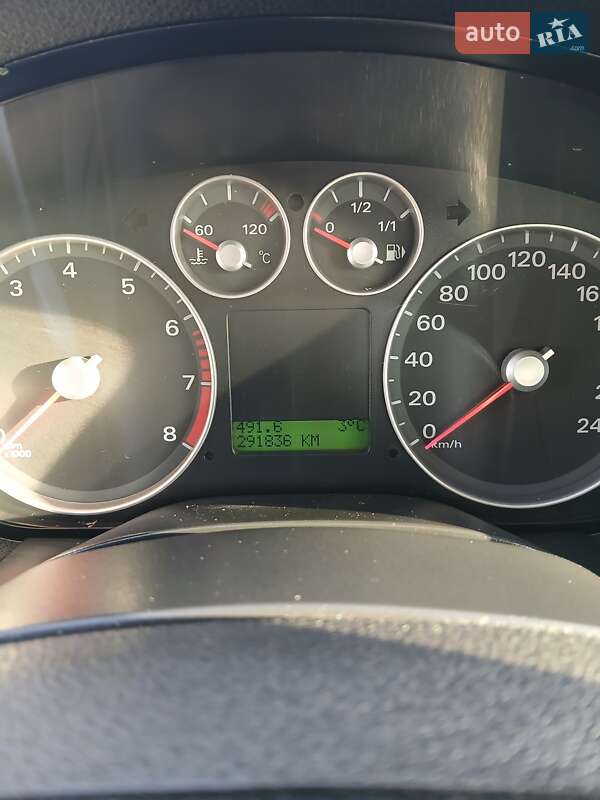 Седан Ford Focus 2006 в Ивано-Франковске