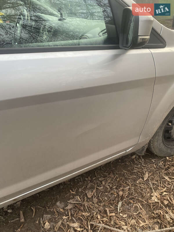 Хэтчбек Ford Focus 2008 в Бродах