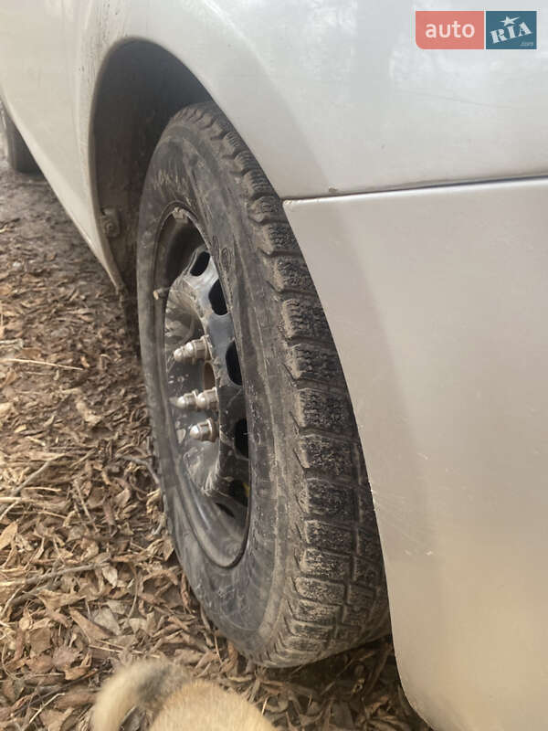 Хэтчбек Ford Focus 2008 в Бродах