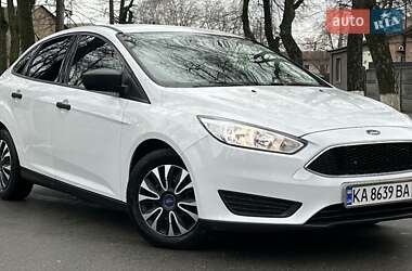 Седан Ford Focus 2017 в Знаменке