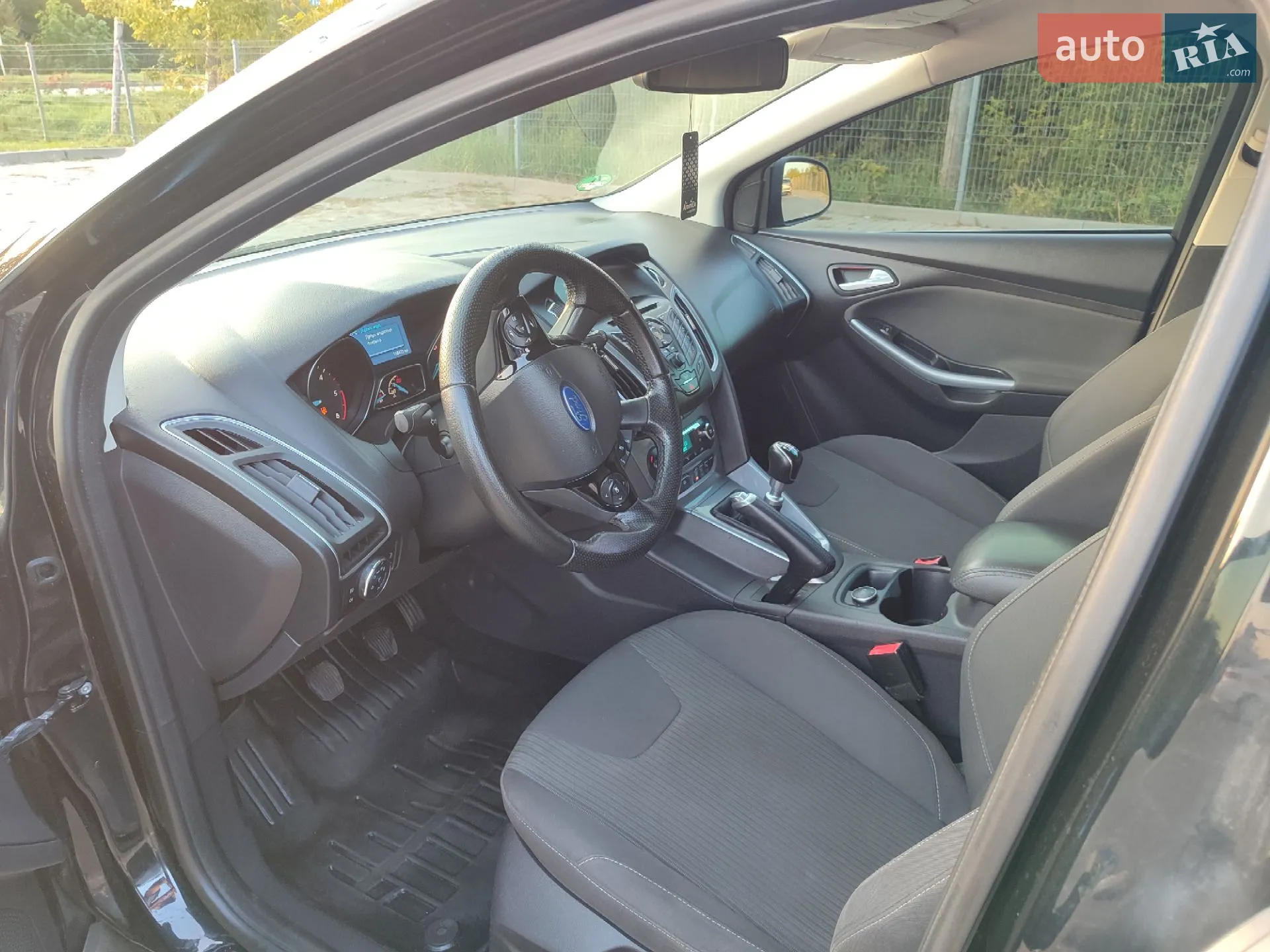 2013 Ford Focus - мініатюра 17