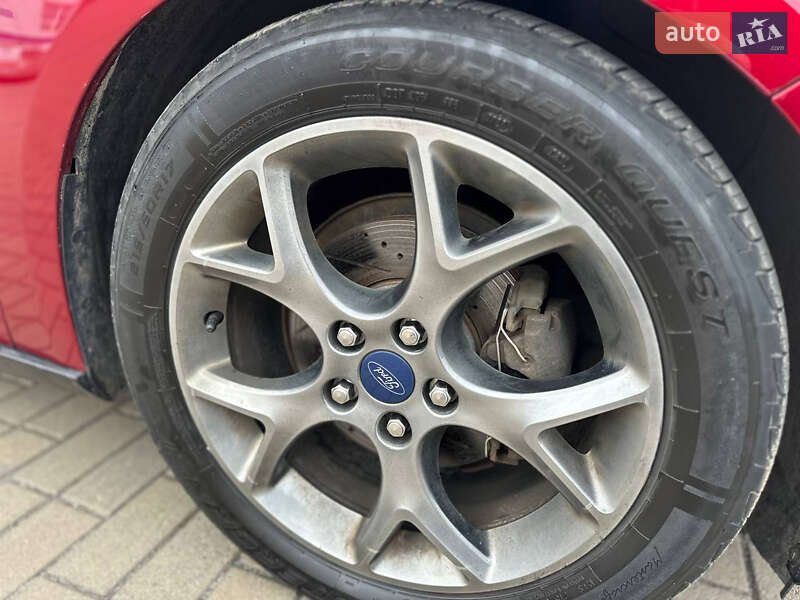 Хэтчбек Ford Focus 2013 в Хмельницком