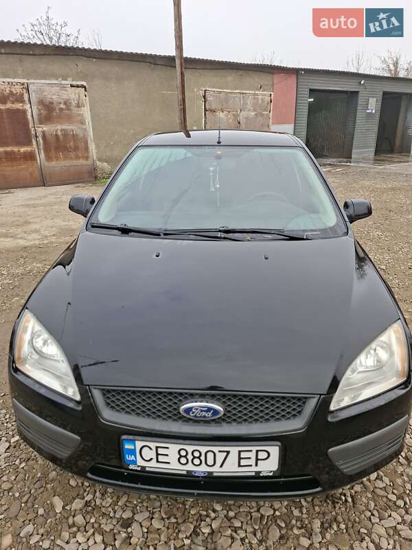 Хэтчбек Ford Focus 2007 в Вашковцах