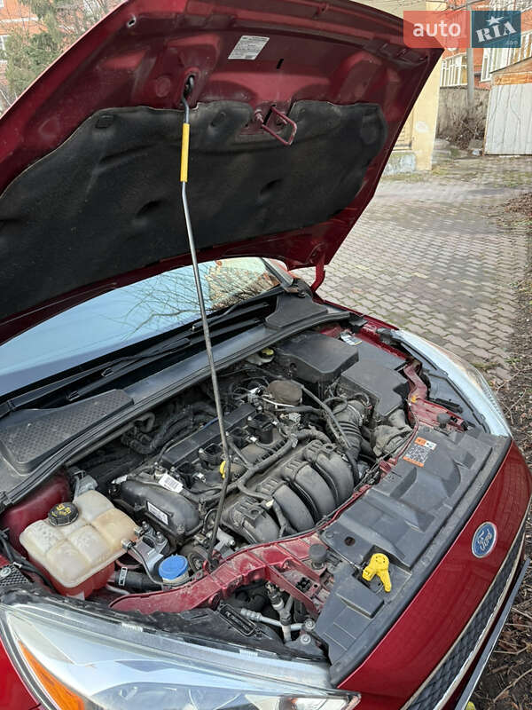Хэтчбек Ford Focus 2015 в Ивано-Франковске