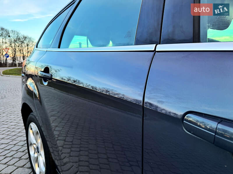 Универсал Ford Focus 2013 в Стрые