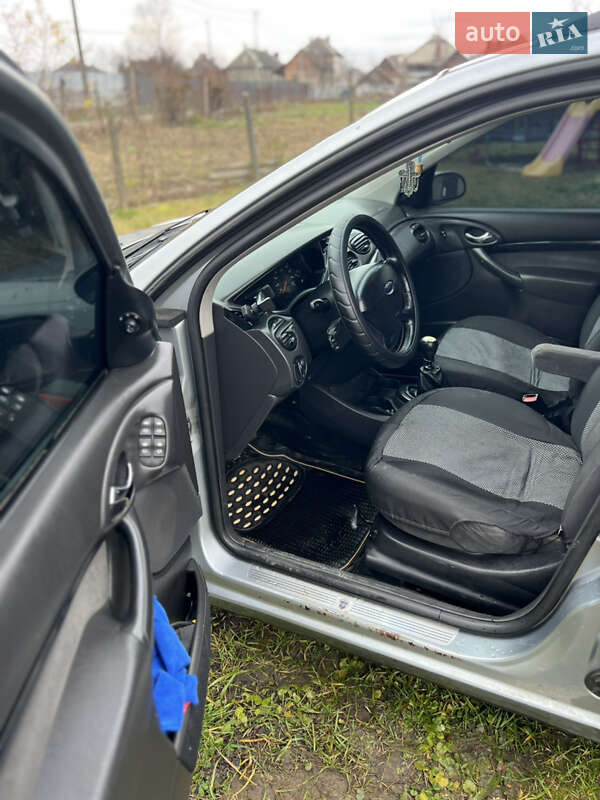 Универсал Ford Focus 2003 в Виноградове