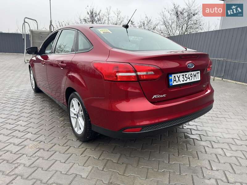 Седан Ford Focus 2017 в Залещиках