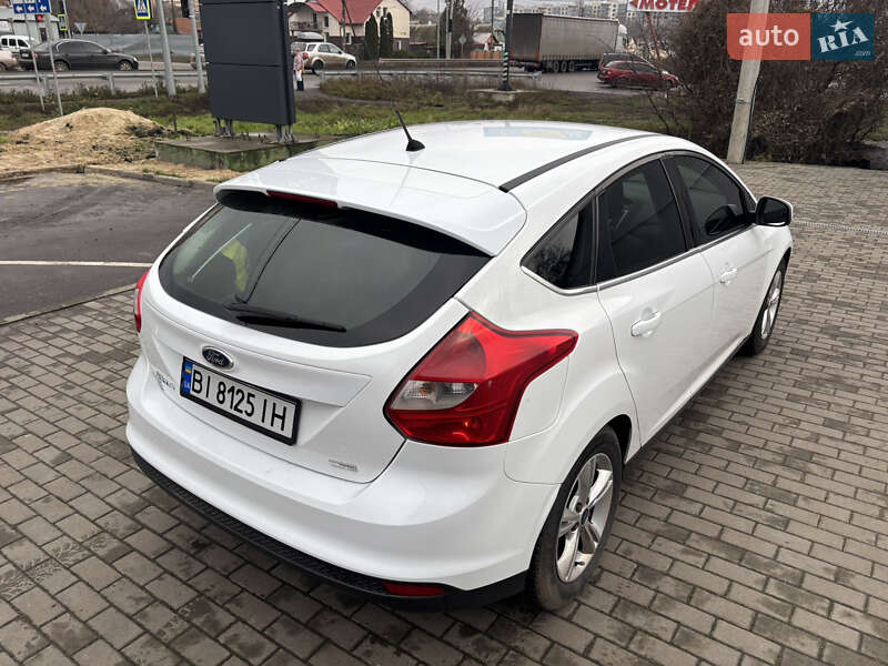 Хэтчбек Ford Focus 2013 в Полтаве