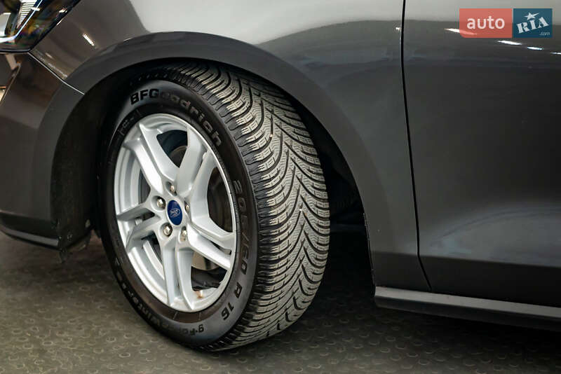 Седан Ford Focus 2020 в Киеве