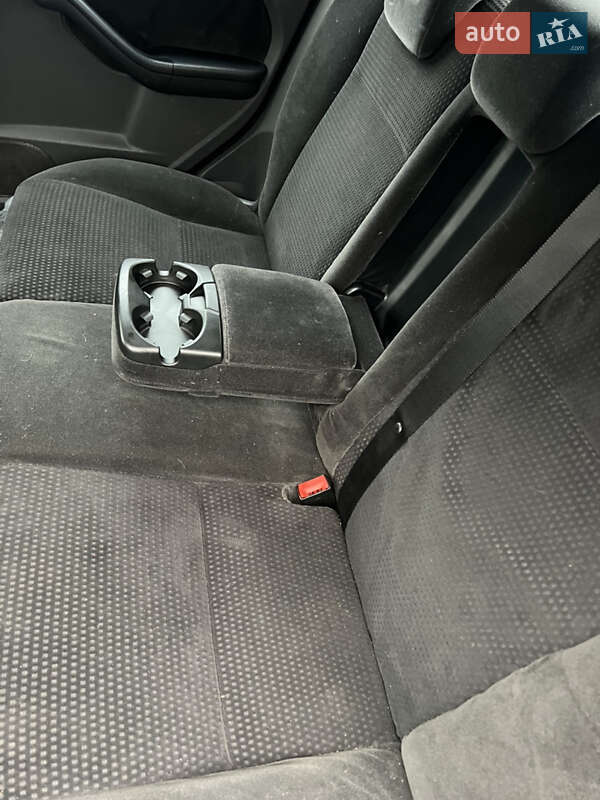 Хэтчбек Ford Focus 2006 в Коростене фото 6 Хэтчбек Ford Focus 2006 в Коростене