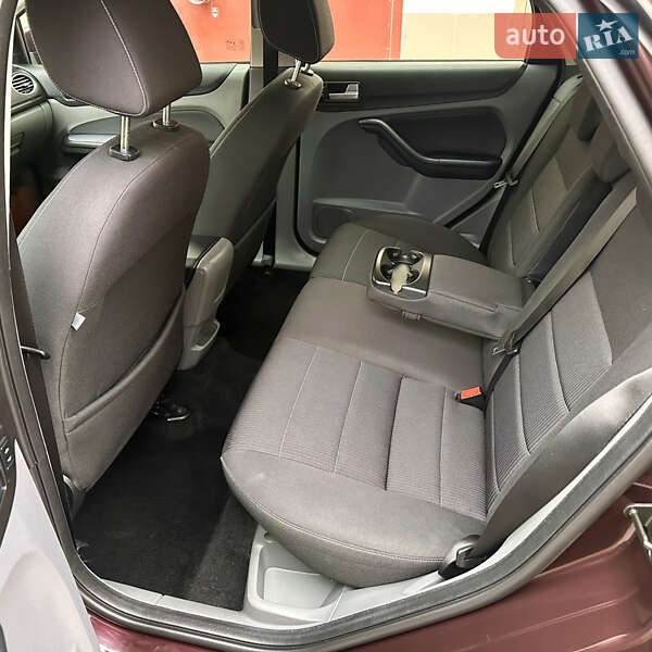 Хэтчбек Ford Focus 2008 в Ивано-Франковске