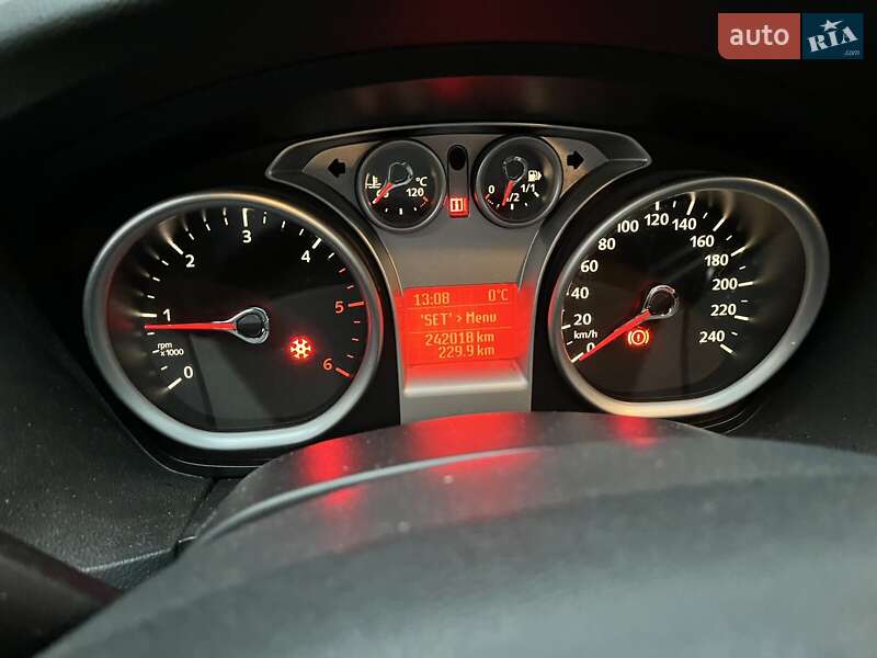 Универсал Ford Focus 2010 в Шостке