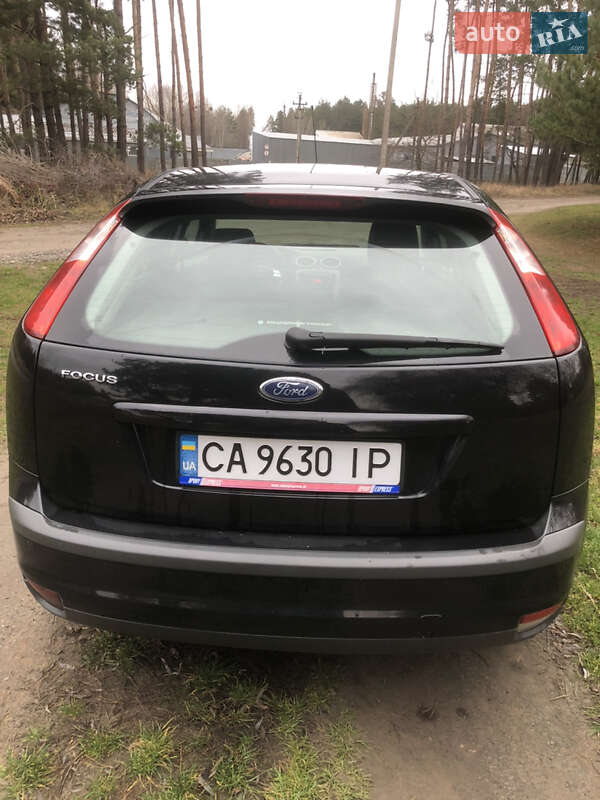 Хетчбек Ford Focus 2007 в Черкасах