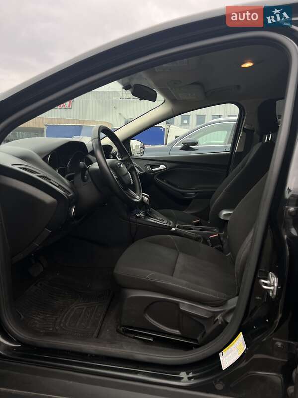 Хэтчбек Ford Focus 2015 в Киеве