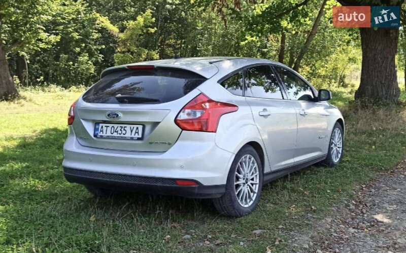 Хэтчбек Ford Focus 2013 в Коломые