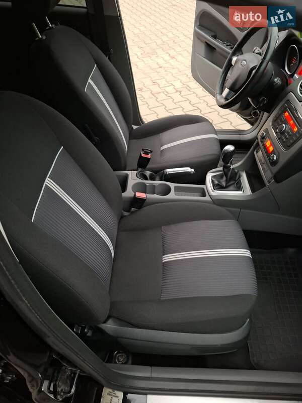 Універсал Ford Focus 2010 в Запоріжжі