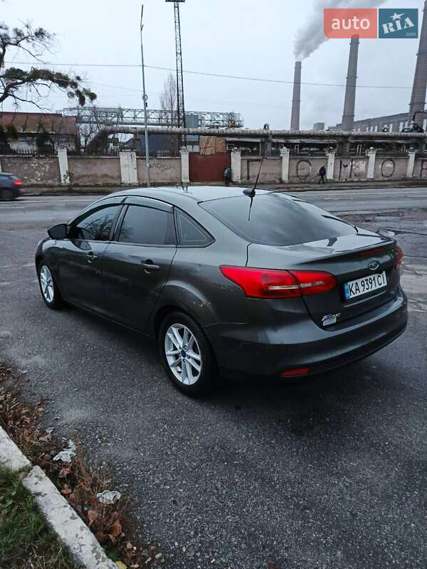 Седан Ford Focus 2017 в Києві