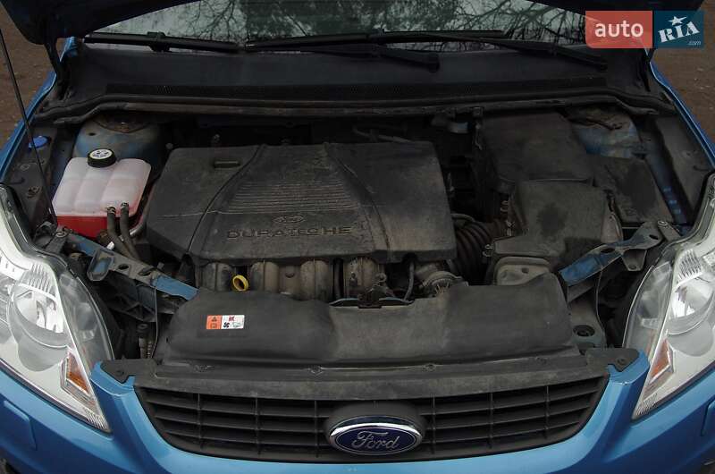 Хэтчбек Ford Focus 2010 в Ворзеле