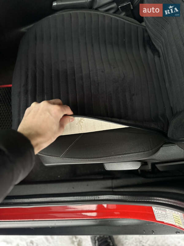 Седан Ford Focus 2015 в Дніпрі