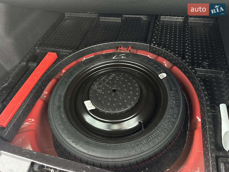 Седан Ford Focus 2015 в Дніпрі