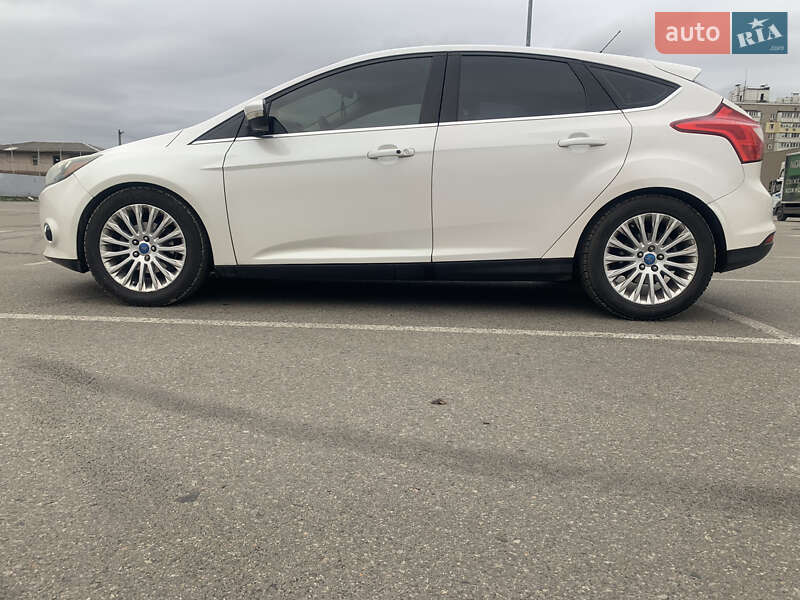 Хетчбек Ford Focus 2012 в Києві