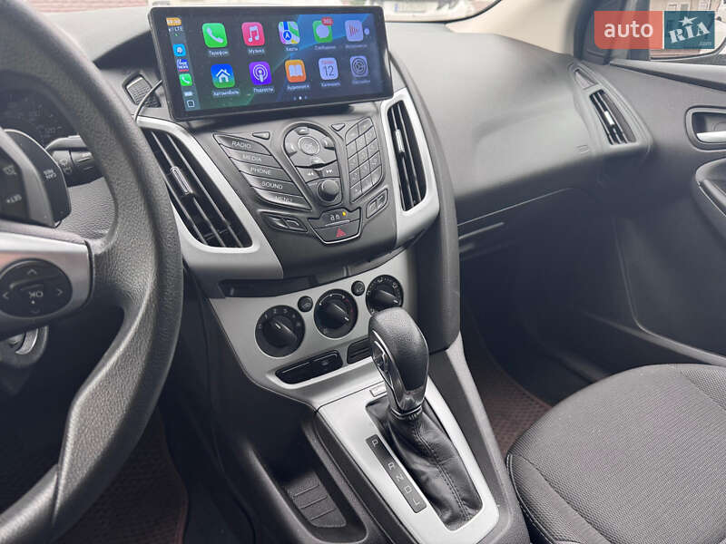 Хетчбек Ford Focus 2013 в Києві фото 7 Хетчбек Ford Focus 2013 в Києві