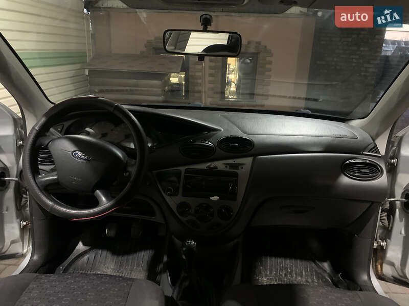 Універсал Ford Focus 2003 в Черкасах