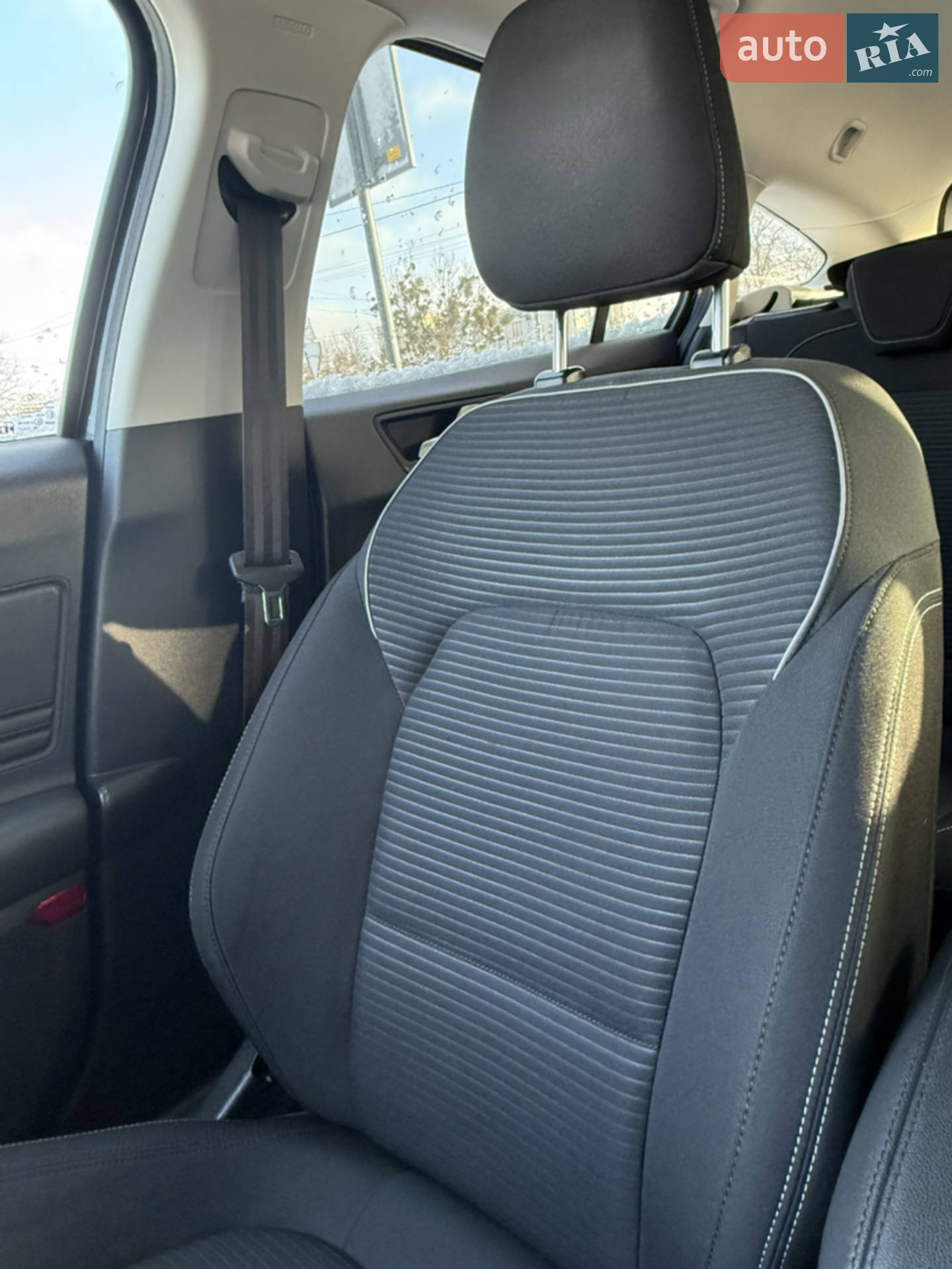 2019 Ford Focus - мініатюра 18