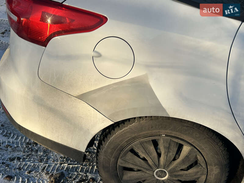 Седан Ford Focus 2016 в Миколаєві