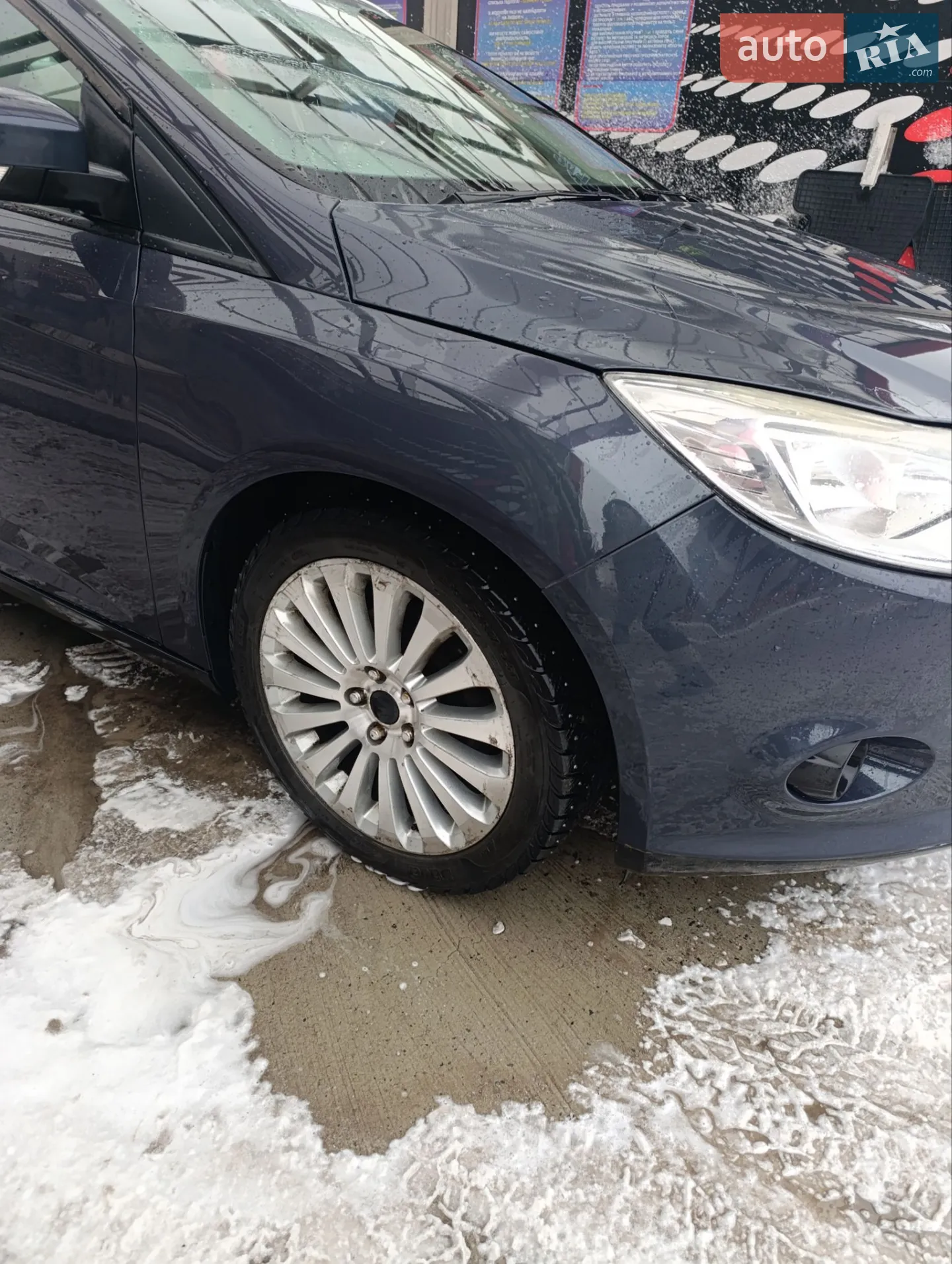 Ford Focus 2011 VIN WF0LXXGCBLBP28147 фото оголошення 9 з 23