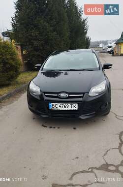 Седан Ford Focus 2013 в Золочеві