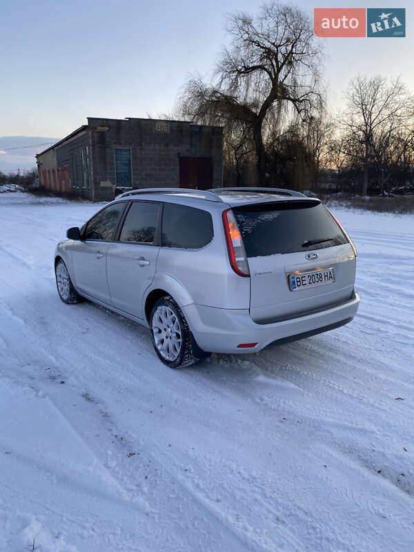 Универсал Ford Focus 2009 в Голованевске
