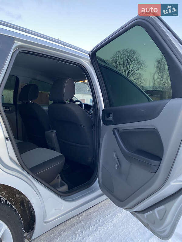 Универсал Ford Focus 2009 в Голованевске