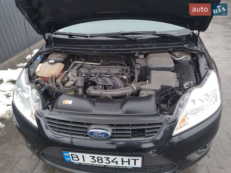 Хэтчбек Ford Focus 2010 в Полтаве