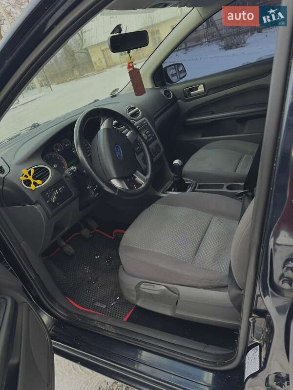 Хетчбек Ford Focus 2005 в Щирце
