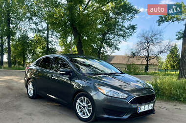 Седан Ford Focus 2015 в Першотравенске