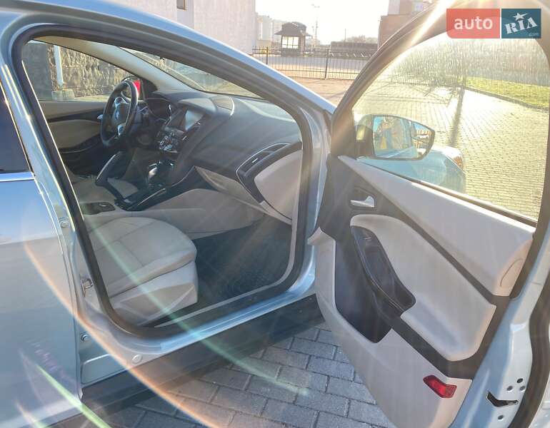 Хэтчбек Ford Focus 2013 в Львове