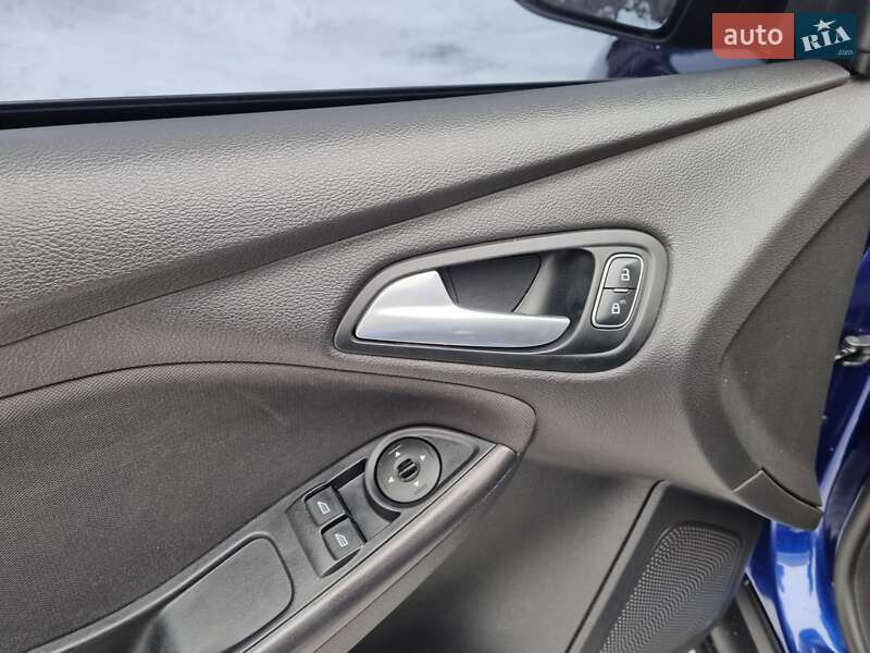 Хэтчбек Ford Focus 2015 в Харькове фото 19 Хэтчбек Ford Focus 2015 в Харькове