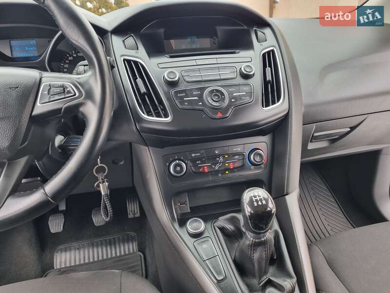 Хэтчбек Ford Focus 2015 в Харькове фото 23 Хэтчбек Ford Focus 2015 в Харькове