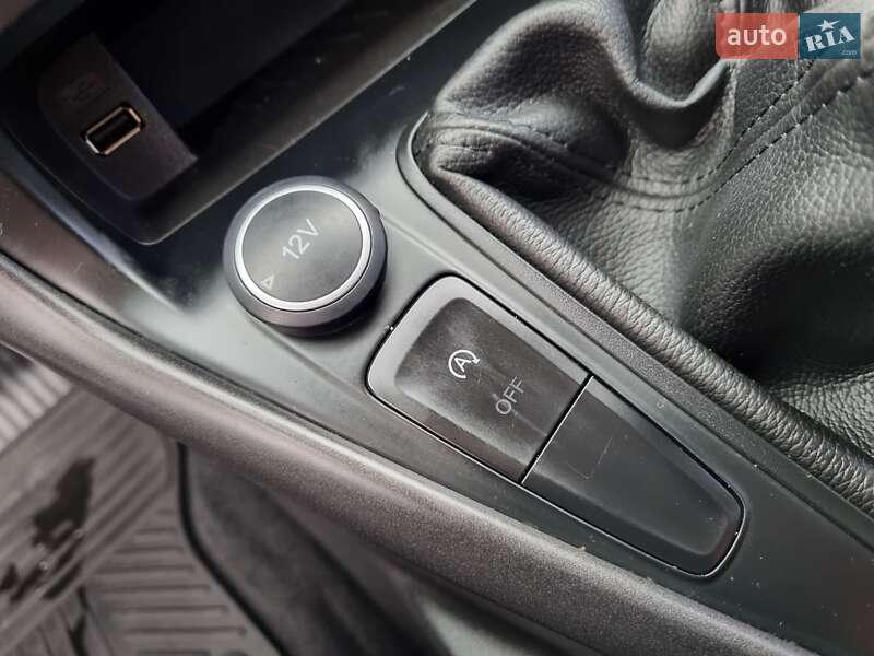 Хэтчбек Ford Focus 2015 в Харькове фото 26 Хэтчбек Ford Focus 2015 в Харькове