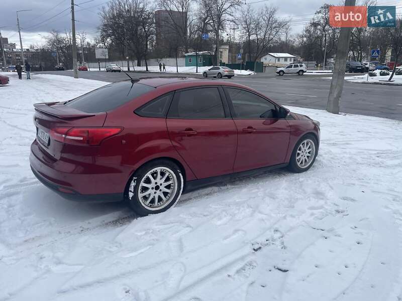 Седан Ford Focus 2015 в Києві