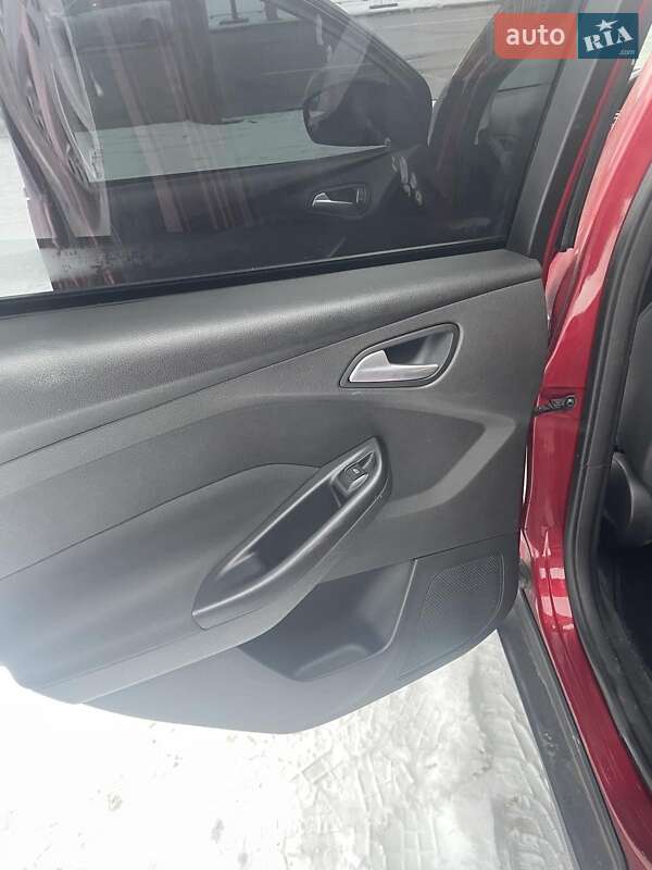 Седан Ford Focus 2015 в Києві