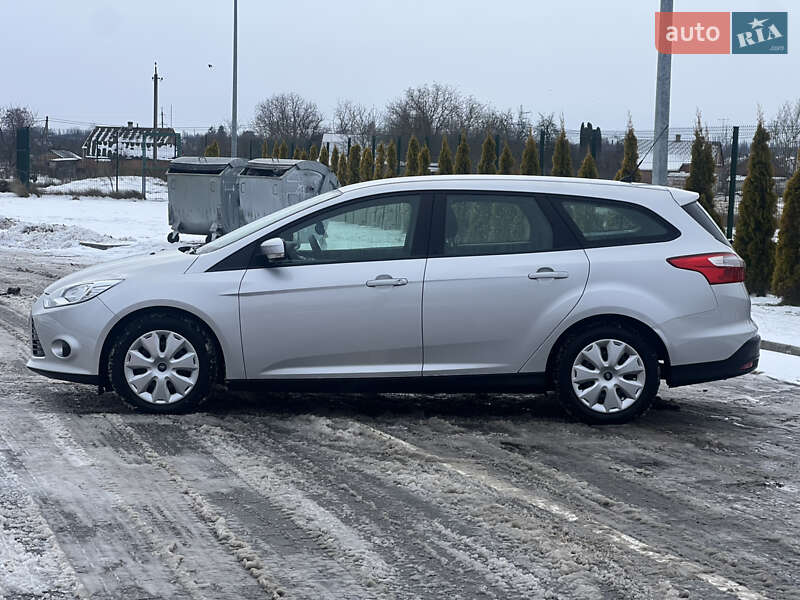 Универсал Ford Focus 2013 в Луцке фото 4 Универсал Ford Focus 2013 в Луцке