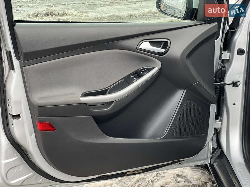 Универсал Ford Focus 2013 в Луцке фото 21 Универсал Ford Focus 2013 в Луцке