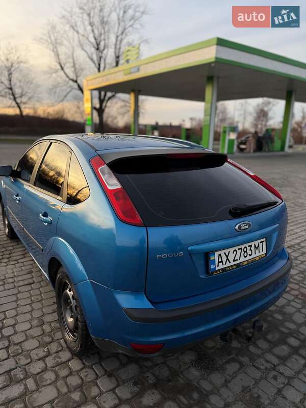 Хетчбек Ford Focus 2006 в Чернівцях фото 16 Хетчбек Ford Focus 2006 в Чернівцях
