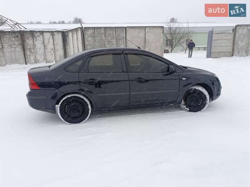 Седан Ford Focus 2006 в Путивлі